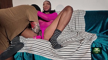 Teen from Gambia gets her creamy pussy fucked