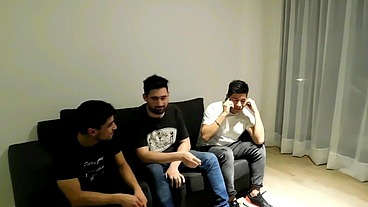 ORGIA EN LO DEL VECINO...ME LLAMA EL VECINO PARA CONOCER A LOS AMIGOS Y TERMINO EN ORGIA , RECOJIDA...POR TODOS