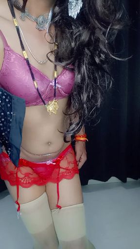 Hot Indian sexy saree and sexy blouse with bra panty
