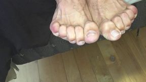 Hot Jock Scrunches and Spreads Dirty Toes