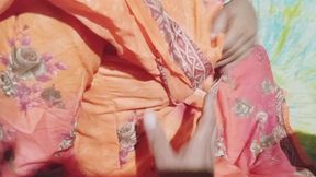 Hot Desi Boudi and Clener Sex Video