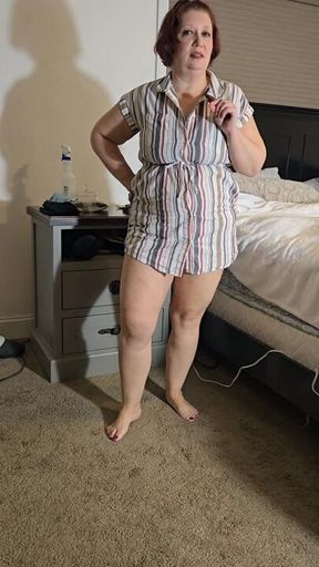 Ballbusting in exchange for foot worship!