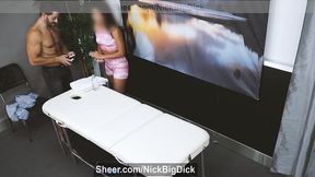 chica masajista con final feliz de creampie