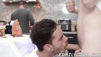 Muscular stepdad barebacks and facials two twink stepsons in kitchen threesome
