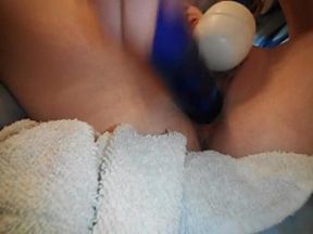 Extremely wet pussy