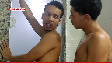 Bastidores do Novinhos virgens estreando