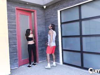 ”Cum4K: Hot Hime Marie Picked Up For Sex While Jogging”
