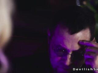 Hawt brunette hair bookkeeper Ryan Reid sucking and wacking large penis to her client Mick Blue in a sixty nine position on the desk then this guy pounding her