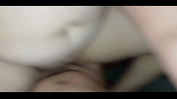 pinagsawaan ako ng step dad ko