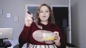 4 minute mukbang