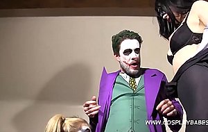 Cosplay Harley Quinn and Catwomen ride the Joker