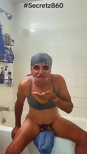 Kris Reelz - Self Face Spit,agagging on a Mouth Ring