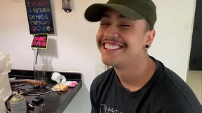 Fizemos uma brincadeira entre amigos e fui escolhido para transar com a morena gostosa