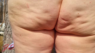 I show my tits, my pussy and my ass in nature