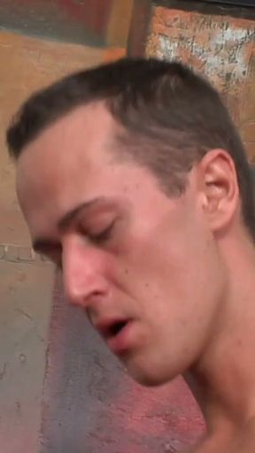 Bisexueller Dreier mit dem Hausmeister und meinem Mann   Clip 1