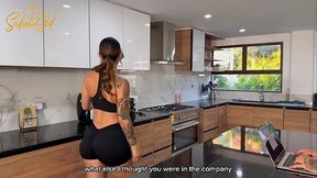 Sexy MILF with big ass turns hot and wants to get anal fucking with her stepsister husband - Salome Gil