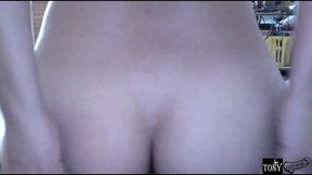 haciendo una porno con mi vecina, estabamos viendo un tutorial porno anal