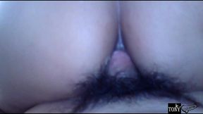 haciendo una porno con mi vecina, estabamos viendo un tutorial porno anal