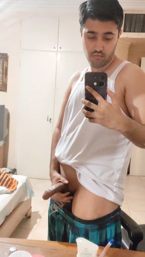 Iranian boy masturbating and show his dick