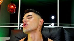 I like it when you see me giving myself pleasure?