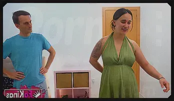 Sofia Jimenez & Mickey Mambo\'s Wild Phone Session