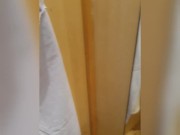 Je réalise le défi de mon abonné : me goder dans une cabine d'essayage