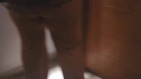 Madurez culona mamá de familia deja a sus hijos en el colegio para