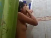 Me estoy duchando y me tocó un poco