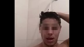 Friend Sends Intimate Shower Video – AmateurGay Action Unleashed