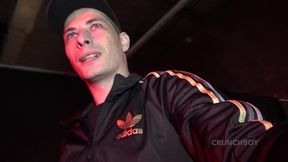 deux mecs pornstars baisent sans capote en backroom de darkland a berlin