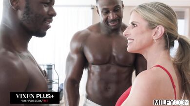 Cory Chase’s Blonde MILF Body Gets Double Penetrated by Two BBCs
