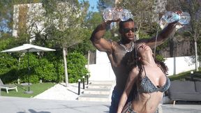 only . geishakyd se follando a un bbc en la piscina de su hotel en barcelona