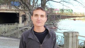 Amateur Hottie Bounces Wildly on Czech Hunter's Boner