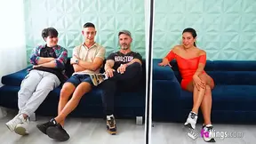 Colombian MILF sucks and rides new cock in blind date
