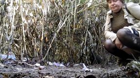 Piss Hunters - Kinky Porn Video