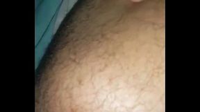 Dando o c&uacute_ para o amigo.