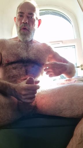 Hairy Muscle Stepdad Jerks off