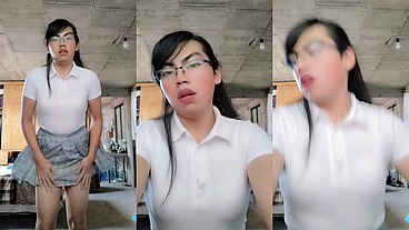 Otro video de mi como colegiala dándote sentones