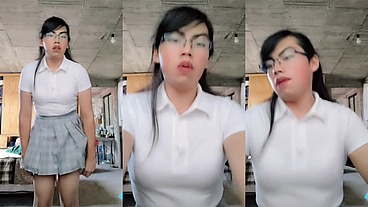 Otro video de mi como colegiala dándote sentones