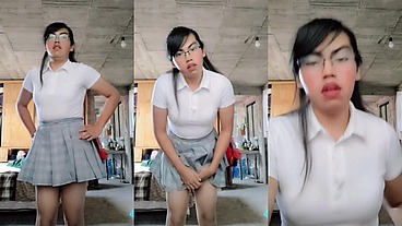Otro video de mi como colegiala dándote sentones