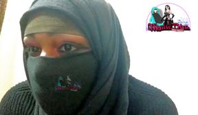 Indian niqab crossdresser checking her curves