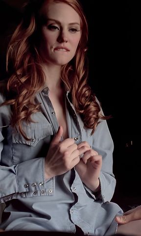 Underwear actress Deborah Ann Woll shows off her bra and celebrity tits