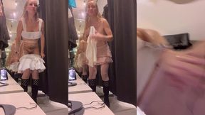 mode voyeur dans la cabine d essayage