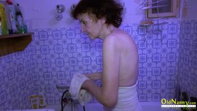 Old Nanny - Old lady Veronika takes a bath