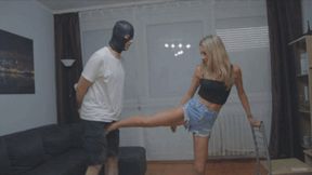 Ballbusting In Socks (wmv)