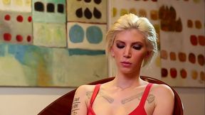 Blonde And Brunette Lesbians Have A Threesome In The Bathtub