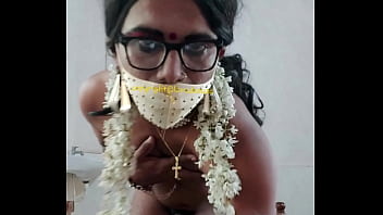 Indian crossdresser model Lara D&#039_Souza nude video