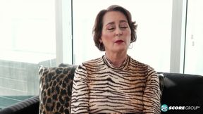 Upoznajte Renee Kane: Novo lice 60+ MILF-ica