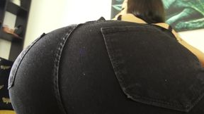 Farting Queen!