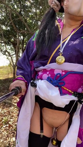 No.132 Playing in the Fields While Wearing a Kimono